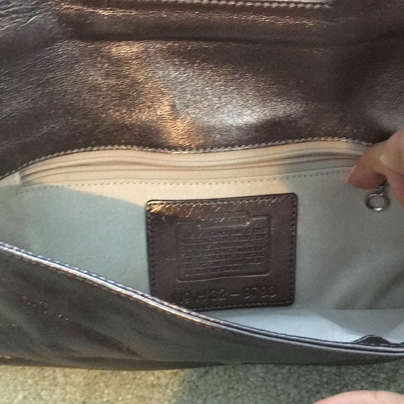 Coach clutch - Picture 3 of 5